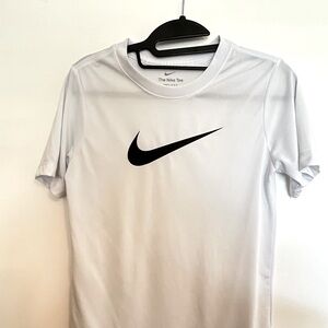 The Nike Tee Dri-Fit